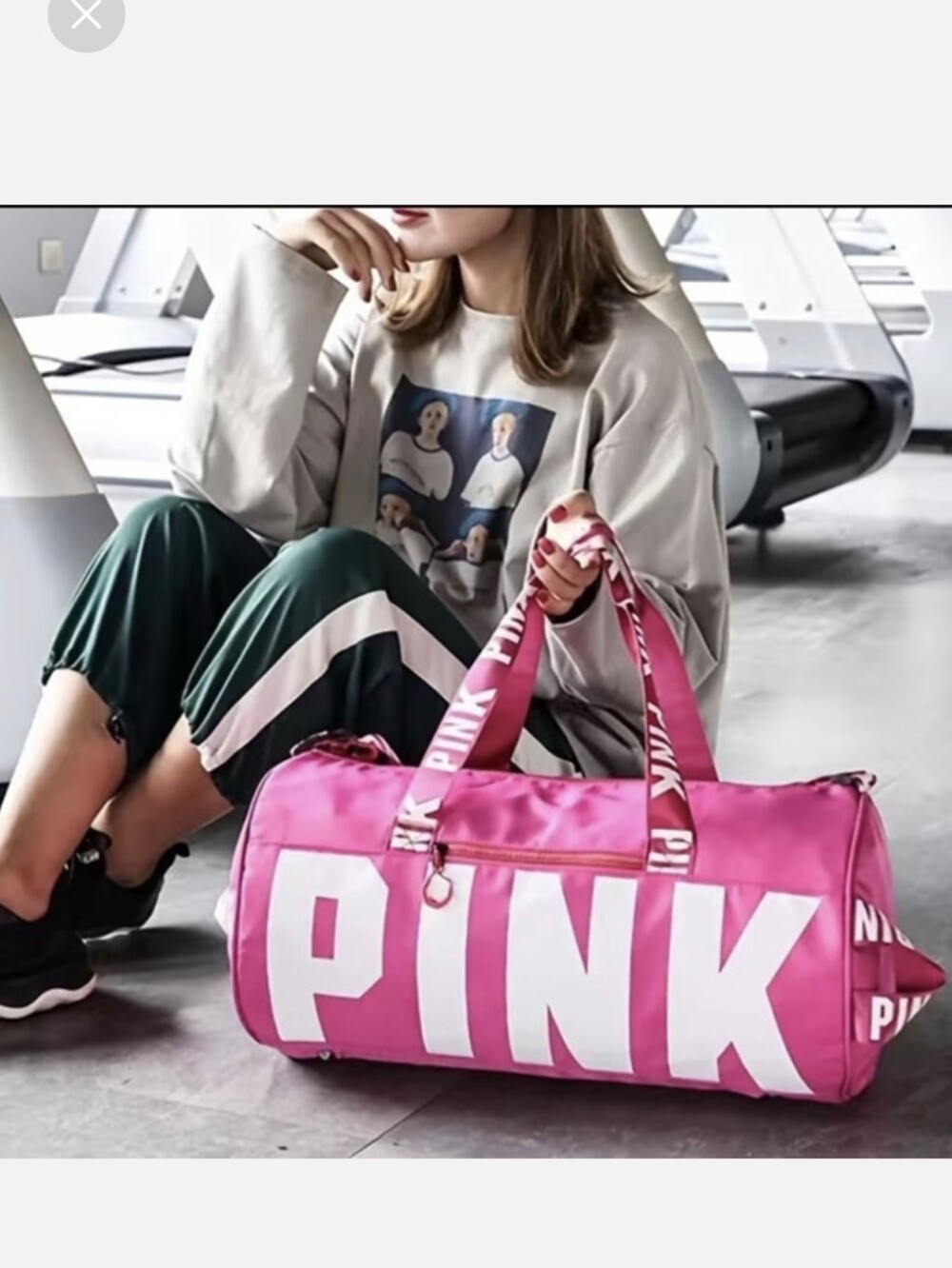 PINK Victoria's Secret Bright Hot Pink Logo Duffel... New - Picture 5 of 5